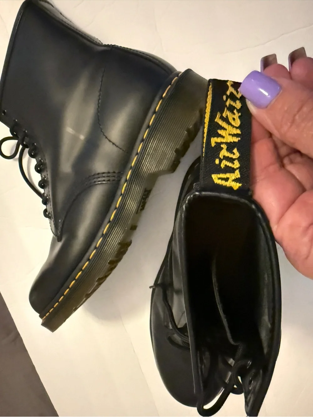 Dr. Martens classic black